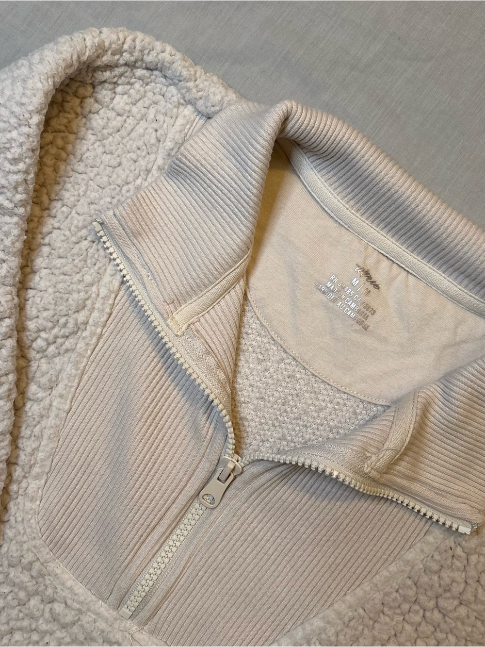 Aerie Cream Women’s Quarter-Zip Sherpa Sweater
